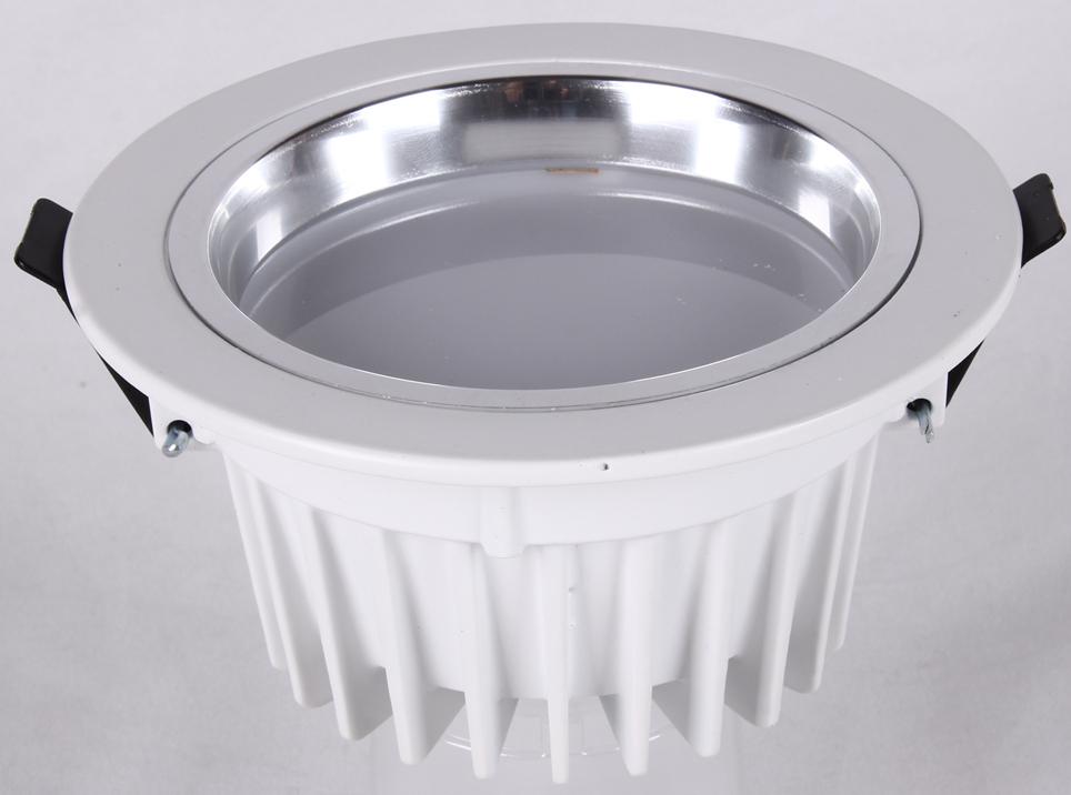 壓鑄魚尾式LLED筒燈